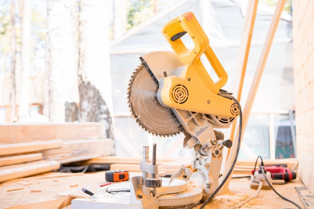 What is a Sliding Miter Saw